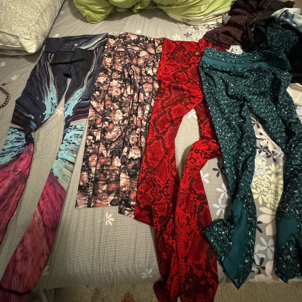 Lululemon Leggings - Picture 2 of 4